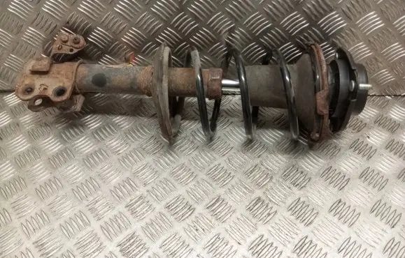 Toyota Avensis T220 Front shock absorber with coil spring