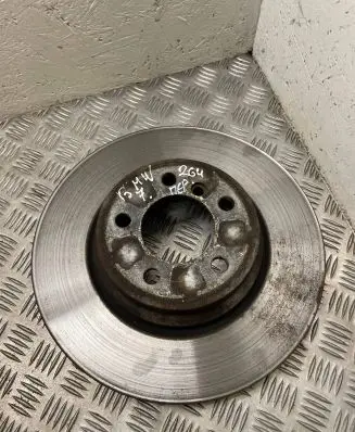 BMW 7 E65 E66 Front brake disc
