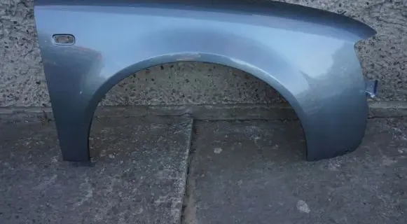 Audi A4 S4 B6 8E 8H Fender