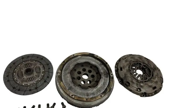 Peugeot 4008 Clutch set kit 9663169680 1120A202 0H1702