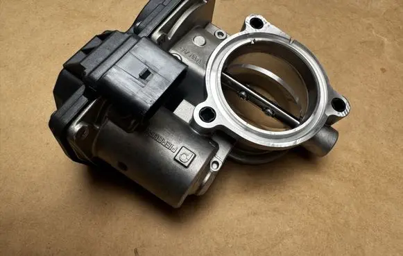 Audi SQ7 Throttle body valve 057145950H