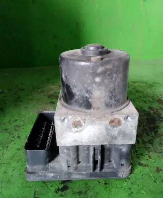 Skoda Octavia Mk1 (1U) ABS Pump 1C0907379