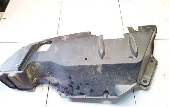 Lexus RX 330 - 350 - 400H Engine splash shield/under tray 5872448031