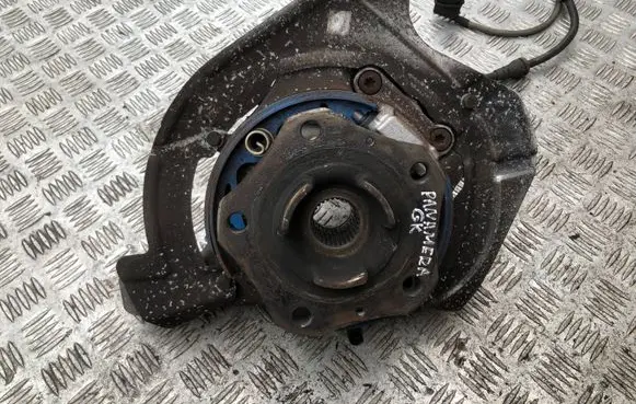 Porsche Panamera (970) Rear wheel hub 97033161102