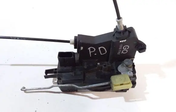 Opel Signum Front door lock 13157762