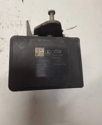 Mercedes-Benz C W205 ABS Pump 28515201523 A2059012800 10091515393