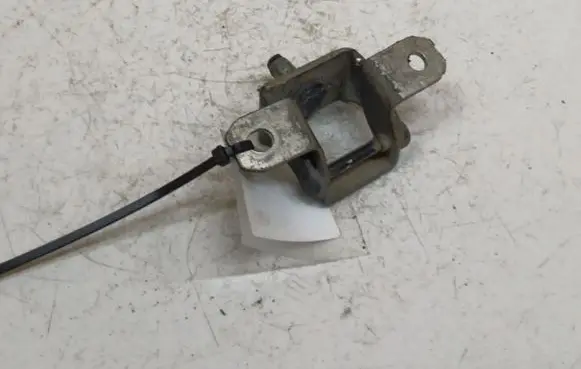 Nissan Note (E11) Rear door lower hinge