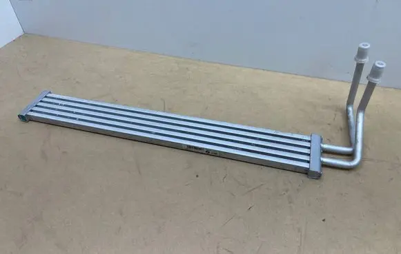 BMW 5 F10 F11 Power steering radiator 7570100 N7399004