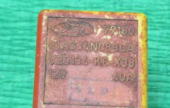 Ford Sierra Other relay 81AG14N089CA 77180 V23134K6X38