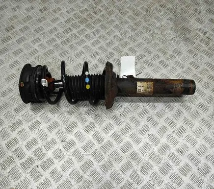 Volkswagen PASSAT B8 Front shock absorber/damper 3Q0413031BP