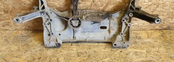 Volkswagen Touran I Front subframe 1K0199369G