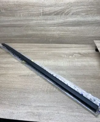 Ford Mondeo MK II Rear door window/glass frame 1374121 2N11N2580BE