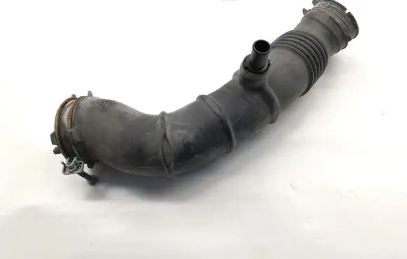 Toyota Yaris XP210 Air intake hose/pipe 17880K0040