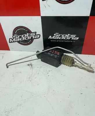 Audi A6 S6 C5 4B Tailgate boot lock/latch motor 4B9962115