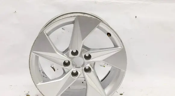 Audi A3 8Y R20 alloy rim 