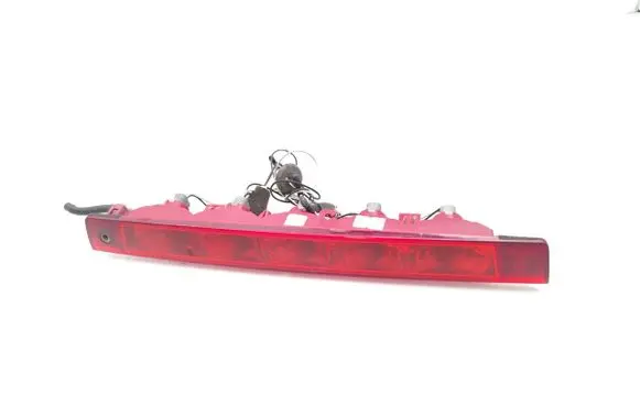 Chevrolet Captiva Third/center stoplight 96626968
