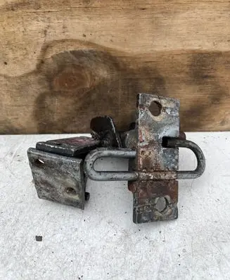 Audi 100 S4 C4 Front door lower hinge 4A0831412B
