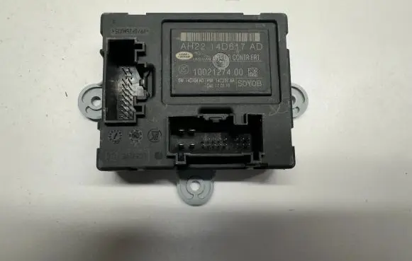 Jaguar XF X250 Door control unit/module 10021274 AH2214D617
