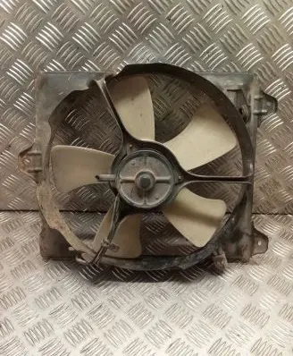 Toyota Avensis T220 Electric radiator cooling fan