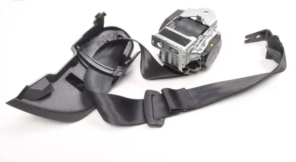 Volvo XC40 Rear seatbelt 32386944