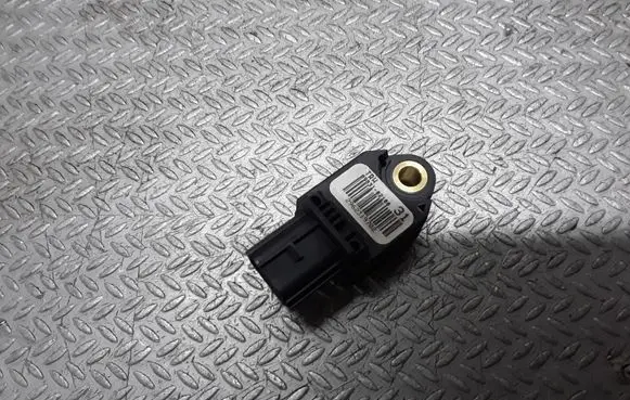 Toyota Verso Airbag deployment crash/impact sensor 8983102100