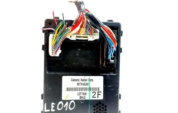 Nissan Leaf I (ZE0) Comfort/convenience module 3677065J50