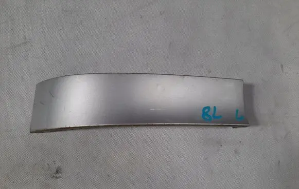 Audi A3 S3 8L Rear/tail light trim molding 8L0807871C