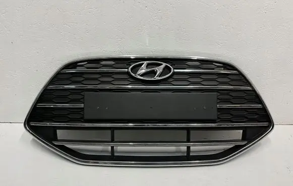 Hyundai ix20 Front bumper upper radiator grill 1K510