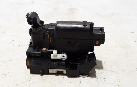 Dacia Dokker Front door lock 805025267R