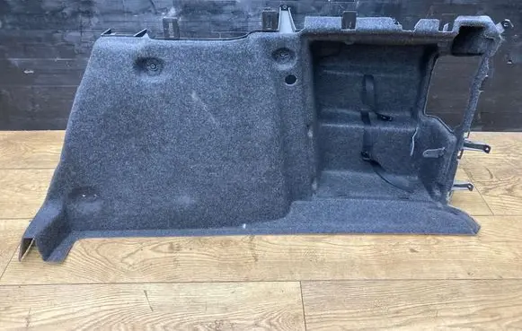 Skoda Octavia Mk2 (1Z) Trunk/boot side trim panel 1Z9867428M