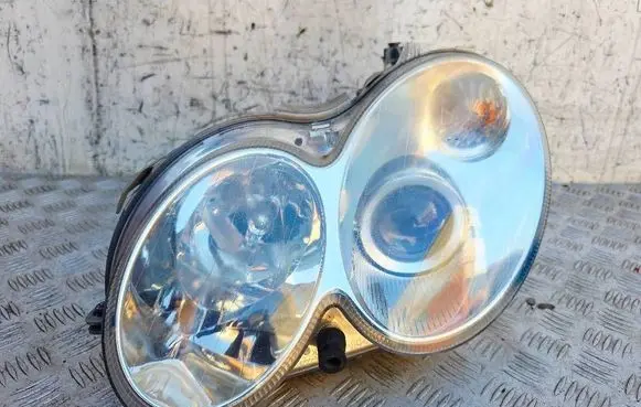 Mercedes-Benz CLK A209 C209 Headlight/headlamp 15697500 15273700 15688100