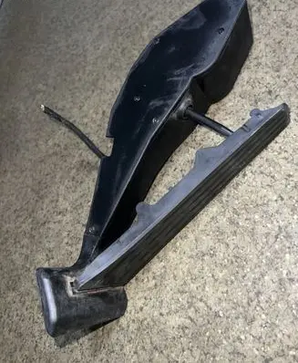 BMW X5 E53 Accelerator throttle pedal 6762480