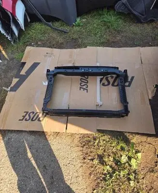Volkswagen PASSAT B9 Radiator support slam panel 3J0805588C