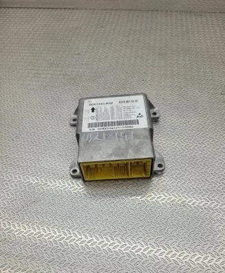 Mercedes-Benz CLS C218 X218 Airbag control unit/module A2189015200