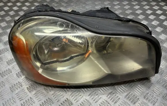 Volvo XC90 Headlight/headlamp 30678187 89009435