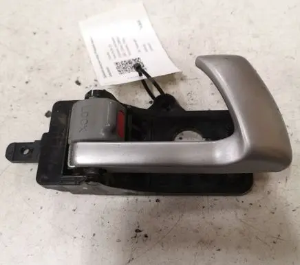 Hyundai Santa Fe Front door interior handle