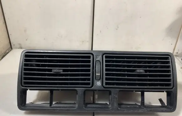 Volkswagen Golf IV Dash center air vent grill 1J0819728C