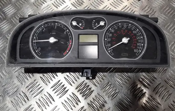 Renault Laguna II Speedometer (instrument cluster) 8200291335