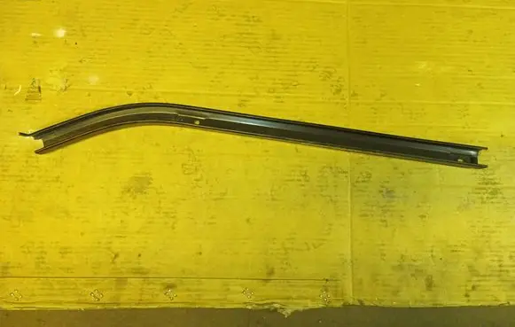 Renault Kangoo I Sliding door upper top rail 7700354511