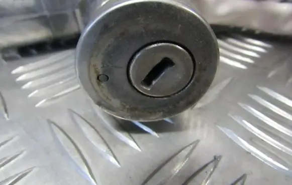 Renault Kangoo I Ignition lock contact 
