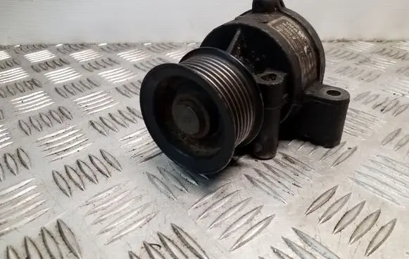 Vacuum pump