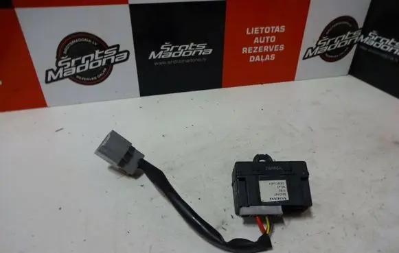 Volvo S80 Seat heating relay 9442947