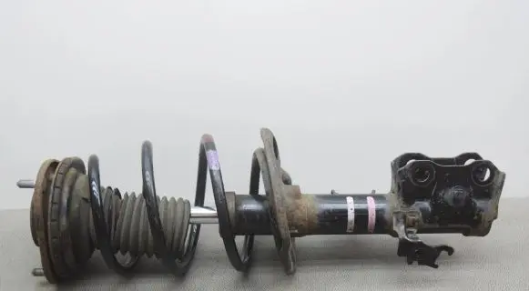 Toyota Prius (XW30) Front shock absorber/damper 4851047130