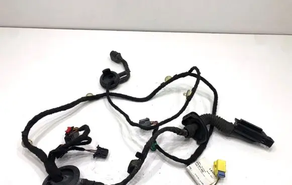 Audi A5 8T 8F Front door wiring loom 8T0971030