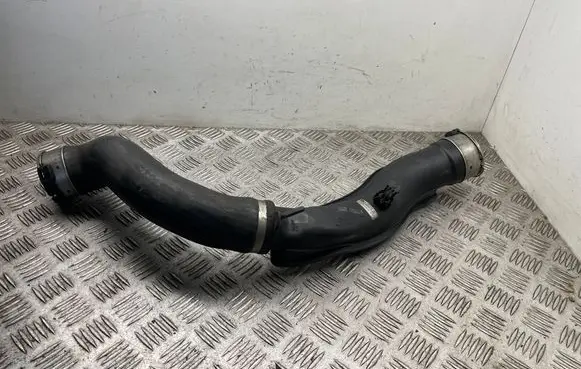 Intercooler hose/pipe