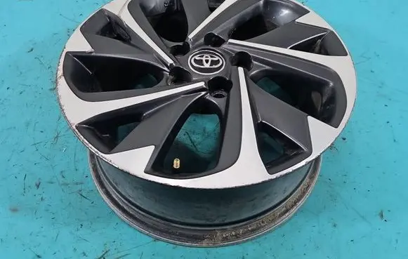 Toyota Auris E180 R17 alloy rim 4261102L90 IMPRK1569251