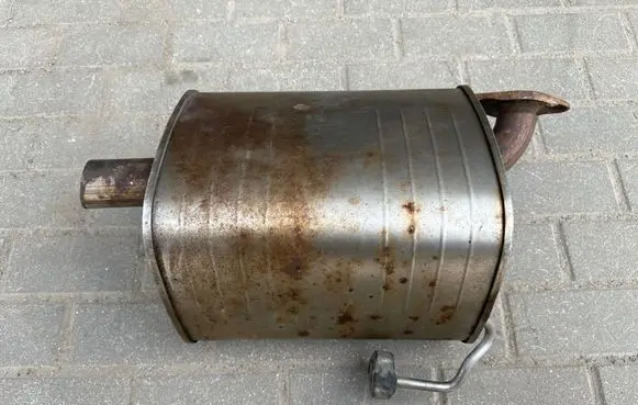 Subaru Legacy Rear muffler/silencer tail pipe 