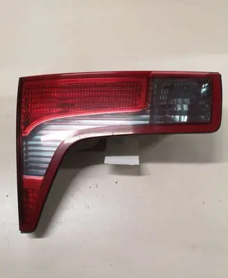 Citroen C5 Tailgate rear/tail lights 89032711X31