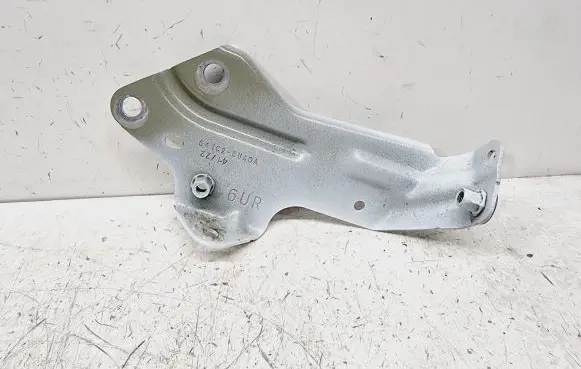 Nissan Qashqai J12 Fender mounting bracket F41C06UAMA