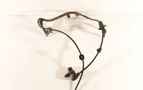 Toyota Avensis T220 ABS brake wheel speed sensor 8954305040 0265006